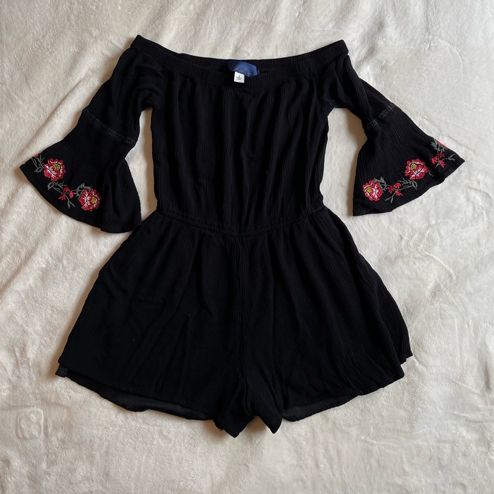 Blue Rain Francescas Black Embroidered Off the Shoulder Bell Sleeve Romper S